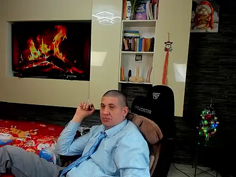 Snapshot of SpartacusDaddy48 chatting on January 2026 10:56:01 PM SpartacusDaddy48 online show from January 2026 10:56:01 PM