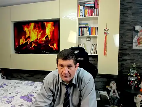 Snapshot of SpartacusDaddy48 chatting on February 2026 04:03:02 PM SpartacusDaddy48 online show from February 2026 04:03:02 PM