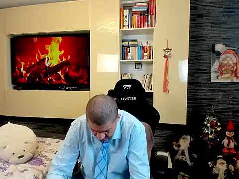 Snapshot of SpartacusDaddy48 chatting on February 2026 03:21:01 PM SpartacusDaddy48 online show from February 2026 03:21:01 PM