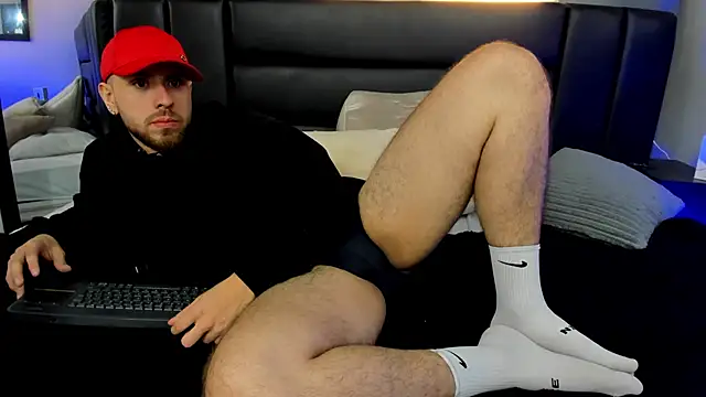 Maximo Wolff online show from September 2025 09:06:02 PM