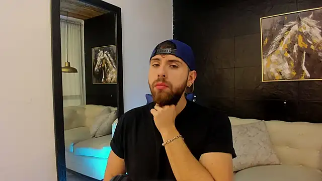 Maximo Wolff online show from October 2025 07:55:01 PM