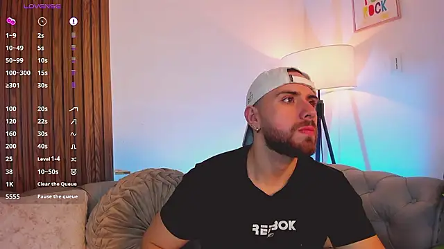 Maximo Wolff online show from February 2026 07:46:01 PM