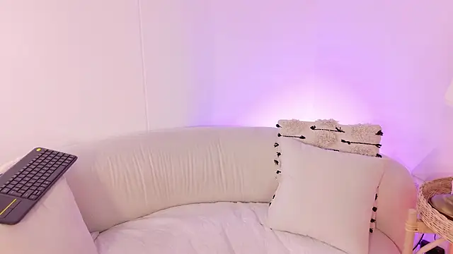 Cutie Riley online show from February 2026 11:31:02 AM