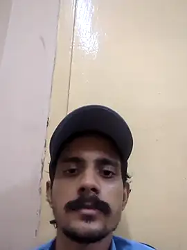 Sushant001 online show from October 2025 08:40:02 PM