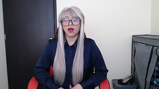 Arianna fairy online show from December 2025 02:02:02 PM