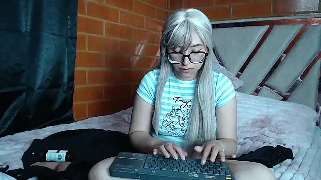 Arianna fairy online show from March 2026 02:17:02 AM