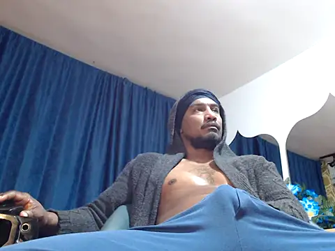 ElCaballeroNegro24 online show from December 2025 01:44:01 AM