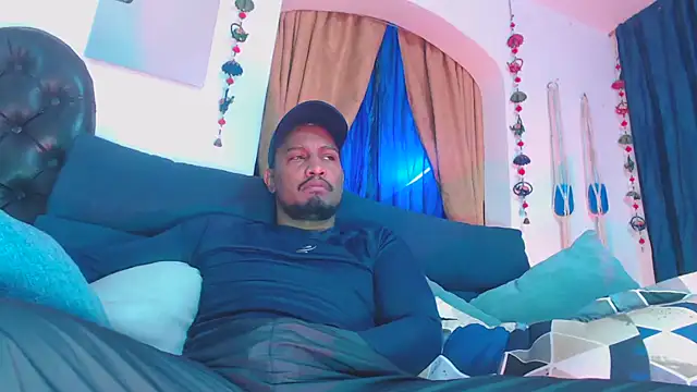 ElCaballeroNegro24 online show from February 2026 03:08:01 PM