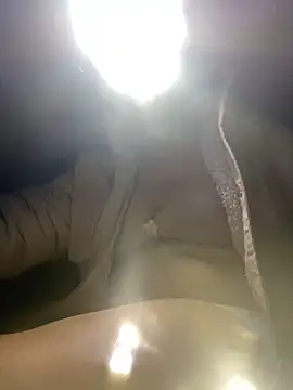 Snapshot of Lai005 chatting on December 2025 02:12:02 PM Lai005 online show from December 2025 02:12:02 PM