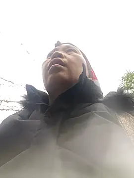 Snapshot of Lai005 chatting on January 2026 09:22:02 AM Lai005 online show from January 2026 09:22:02 AM