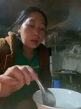 Snapshot of Lai005 chatting on February 2026 05:23:01 AM Lai005 online show from February 2026 05:23:01 AM