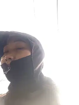 Snapshot of Lai005 chatting on February 2026 02:08:01 AM Lai005 online show from February 2026 02:08:01 AM