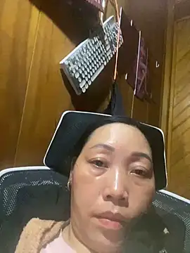 Snapshot of Lai005 chatting on February 2026 12:12:01 AM Lai005 online show from February 2026 12:12:01 AM