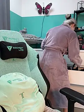 TheRealJessyLey online show from March 2026 07:03:02 AM