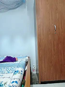 Rosalind xxx online show from November 2025 10:52:01 PM