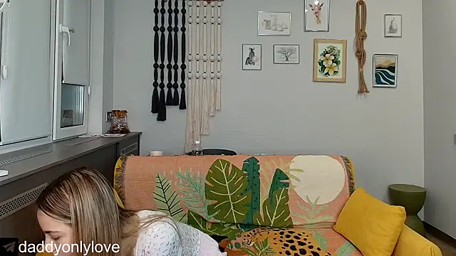 daddyonlyloveme online show from October 2025 08:18:01 PM