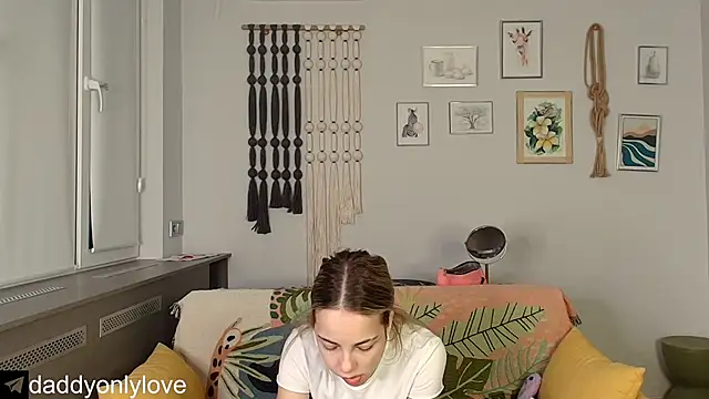 daddyonlyloveme online show from November 2025 09:17:02 PM