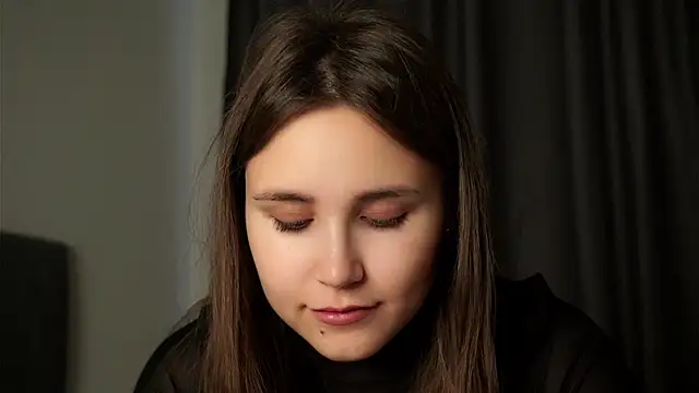 EthalFlowers online show from September 2025 12:34:01 AM