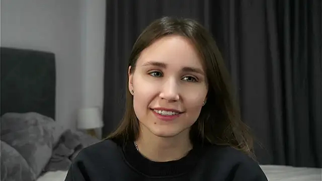 EthalFlowers online show from October 2025 01:49:01 AM