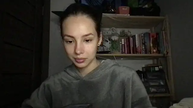 Snapshot of Yuna5343 chatting on September 2025 10:13:01 PM Yuna5343 online show from September 2025 10:13:01 PM