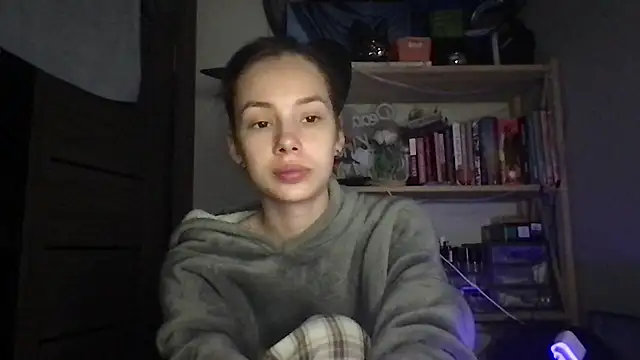 Snapshot of Yuna5343 chatting on October 2025 07:21:01 PM Yuna5343 online show from October 2025 07:21:01 PM