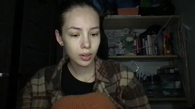 Snapshot of Yuna5343 chatting on October 2025 09:59:02 PM Yuna5343 online show from October 2025 09:59:02 PM