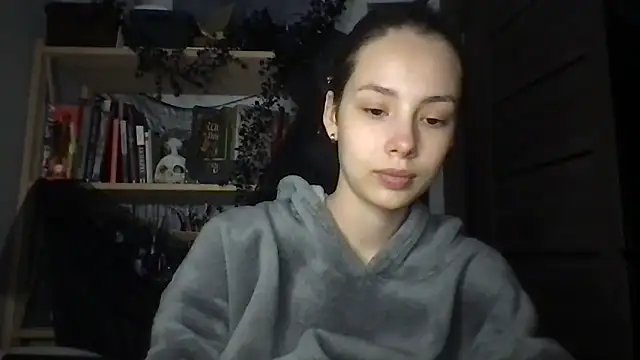 Snapshot of Yuna5343 chatting on February 2026 08:20:01 PM Yuna5343 online show from February 2026 08:20:01 PM