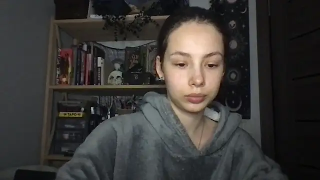 Snapshot of Yuna5343 chatting on March 2026 12:28:01 AM Yuna5343 online show from March 2026 12:28:01 AM