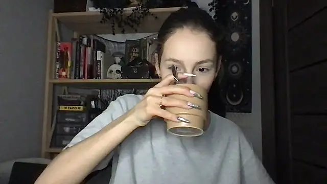 Snapshot of Yuna5343 chatting on March 2026 09:43:02 PM Yuna5343 online show from March 2026 09:43:02 PM