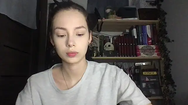 Snapshot of Yuna5343 chatting on March 2026 10:26:02 PM Yuna5343 online show from March 2026 10:26:02 PM