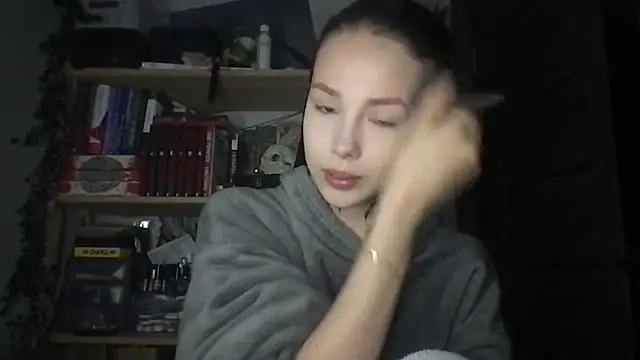 Snapshot of Yuna5343 chatting on April 2026 07:30:01 PM Yuna5343 online show from April 2026 07:30:01 PM