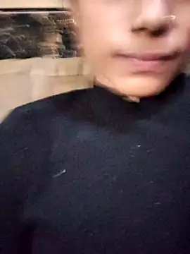 Snapshot of Nancy-queen chatting on December 2025 03:05:01 PM Nancy-queen online show from December 2025 03:05:01 PM