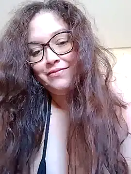 Snapshot of valkiriabbw chatting on May 2026 03:40:01 PM valkiriabbw online show from May 2026 03:40:01 PM