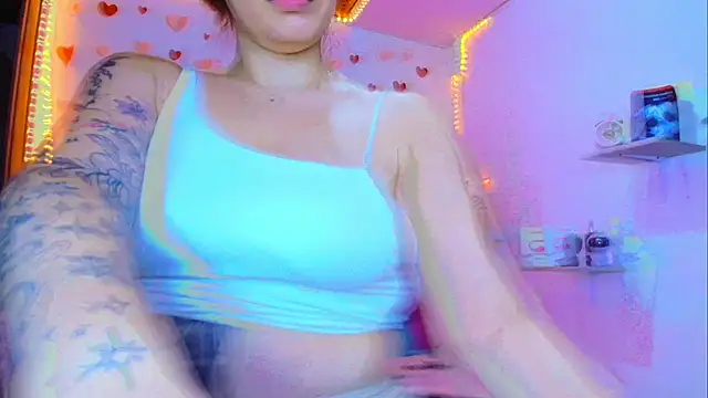 Snapshot of Anny_Hurtado chatting on October 2025 06:52:01 AM Anny Hurtado online show from October 2025 06:52:01 AM