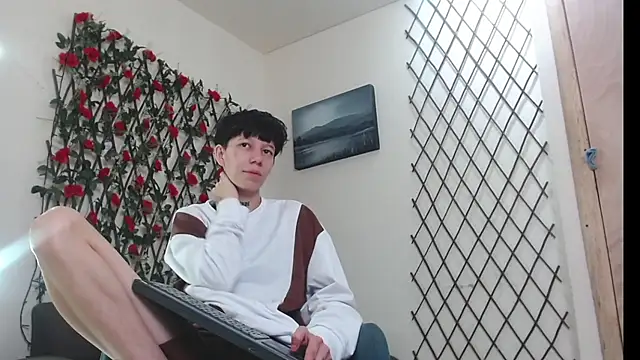 LiamBrown09 online show from May 2026 08:39:02 PM