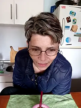 Lulypsicologasexual online show from October 2025 03:58:02 PM