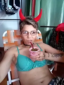 Lulypsicologasexual online show from November 2025 04:09:02 PM