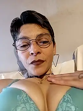 Snapshot of Lulypsicologasexual chatting on February 2026 11:06:01 PM Lulypsicologasexual online show from February 2026 11:06:01 PM