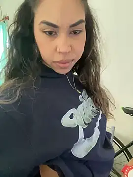 Snapshot of jessens144 chatting on September 2025 03:28:02 PM jessens144 online show from September 2025 03:28:02 PM