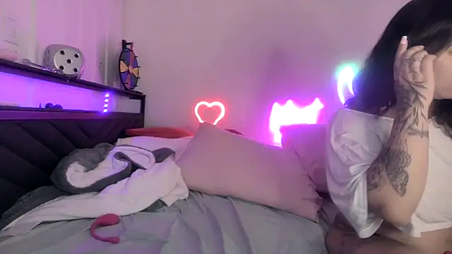 torithequeen online show from May 2026 02:57:02 PM
