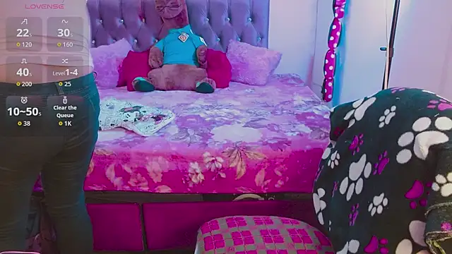 Estrella  sex online show from October 2025 08:07:01 PM