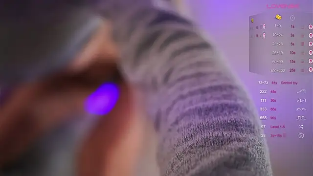 Snapshot of barbaramonn_ chatting on November 2025 08:25:01 AM barbaramonn online show from November 2025 08:25:01 AM