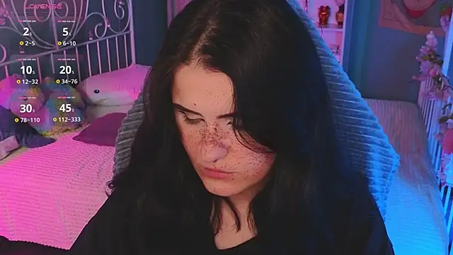 Dark Shine online show from November 2025 05:51:02 AM