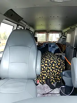 Love86Emily online show from October 2025 03:35:01 PM