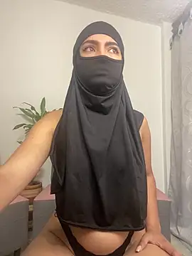 jade nassar online show from October 2025 04:37:01 PM