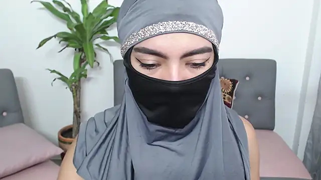 jade nassar online show from October 2025 07:47:02 PM