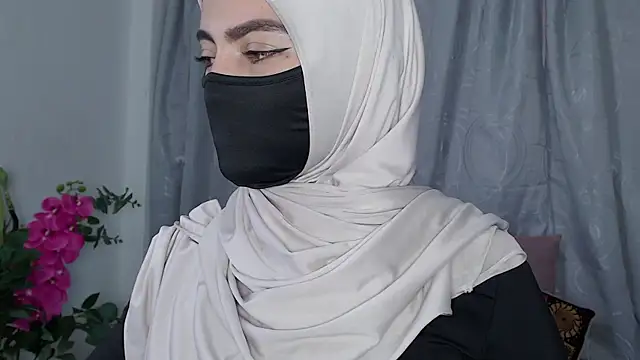 jade nassar online show from May 2026 11:10:01 PM