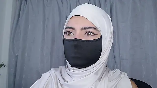 jade nassar online show from May 2026 11:24:02 PM