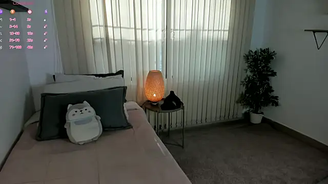 Miin yuna online show from February 2026 01:48:02 PM