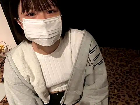 Snapshot of kabikabi_makaron chatting on September 2025 02:28:01 PM kabikabi makaron online show from September 2025 02:28:01 PM